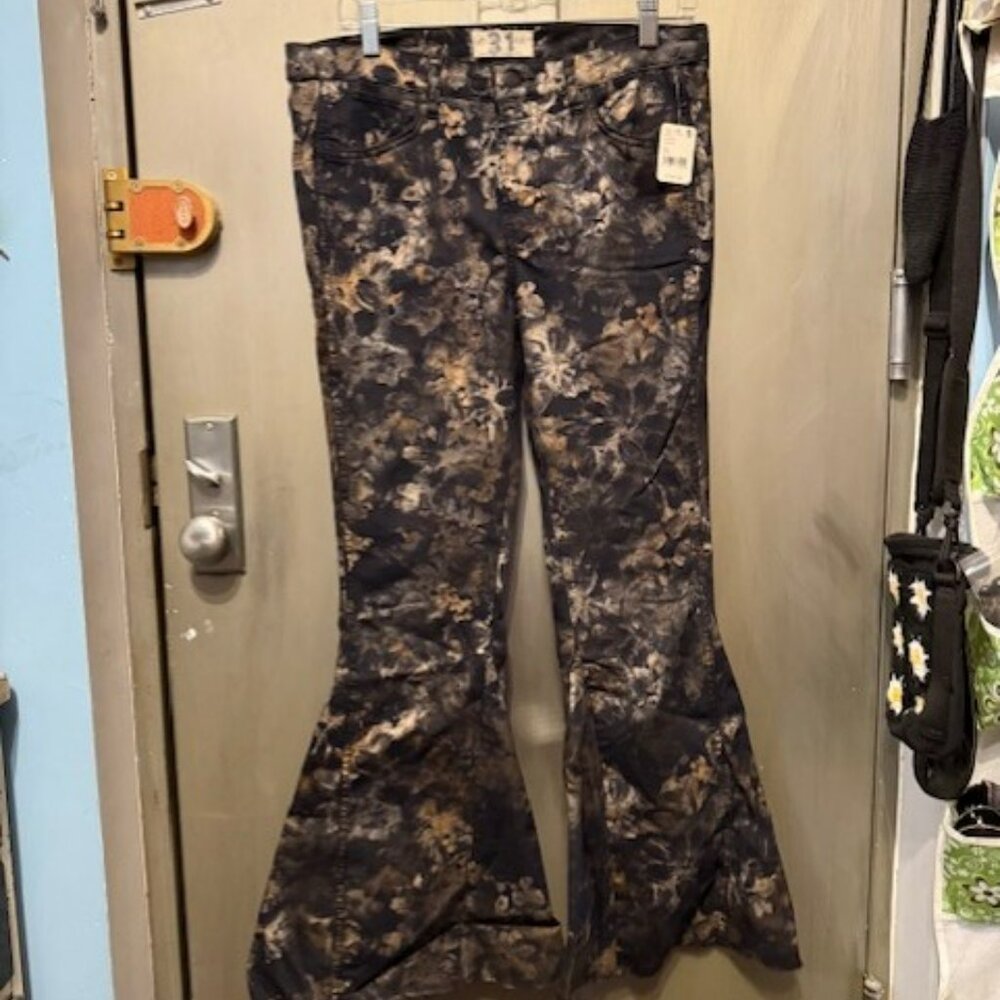 Free People retro Boho Inferno  (Floral Metallic) Flare  / Bell Bottom Jeans - Picture 6 of 16